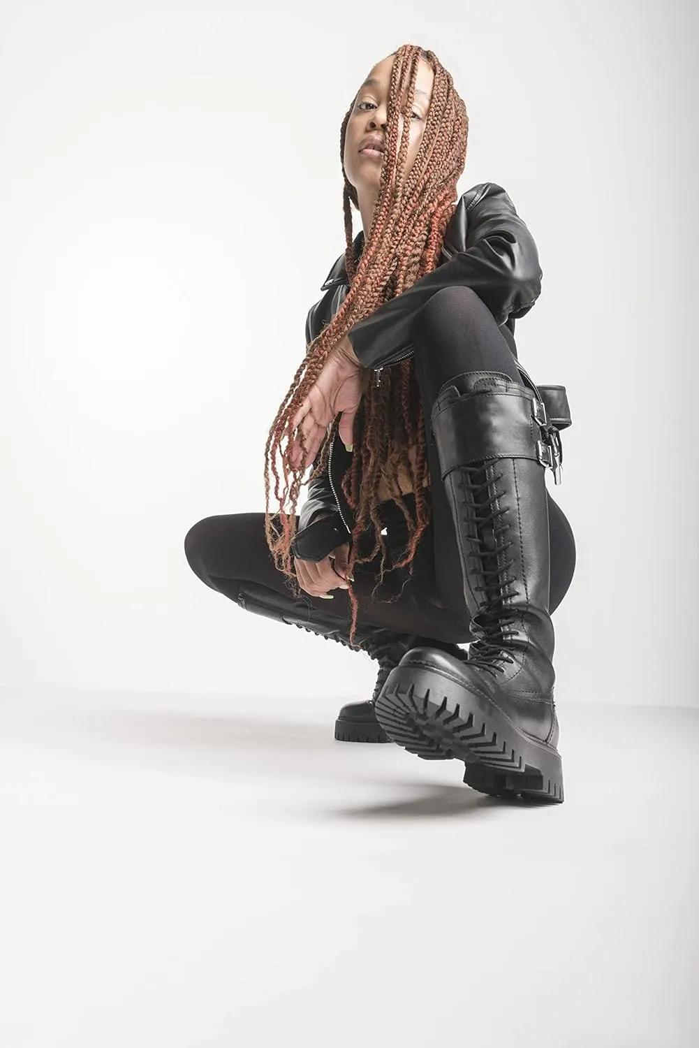 JATAREA Women's Leather Knee-High Boots - Stylish Block Heel - Comfortable Bootie for Females - Cushioned Insole for Comfort - Durable and Versatile Design