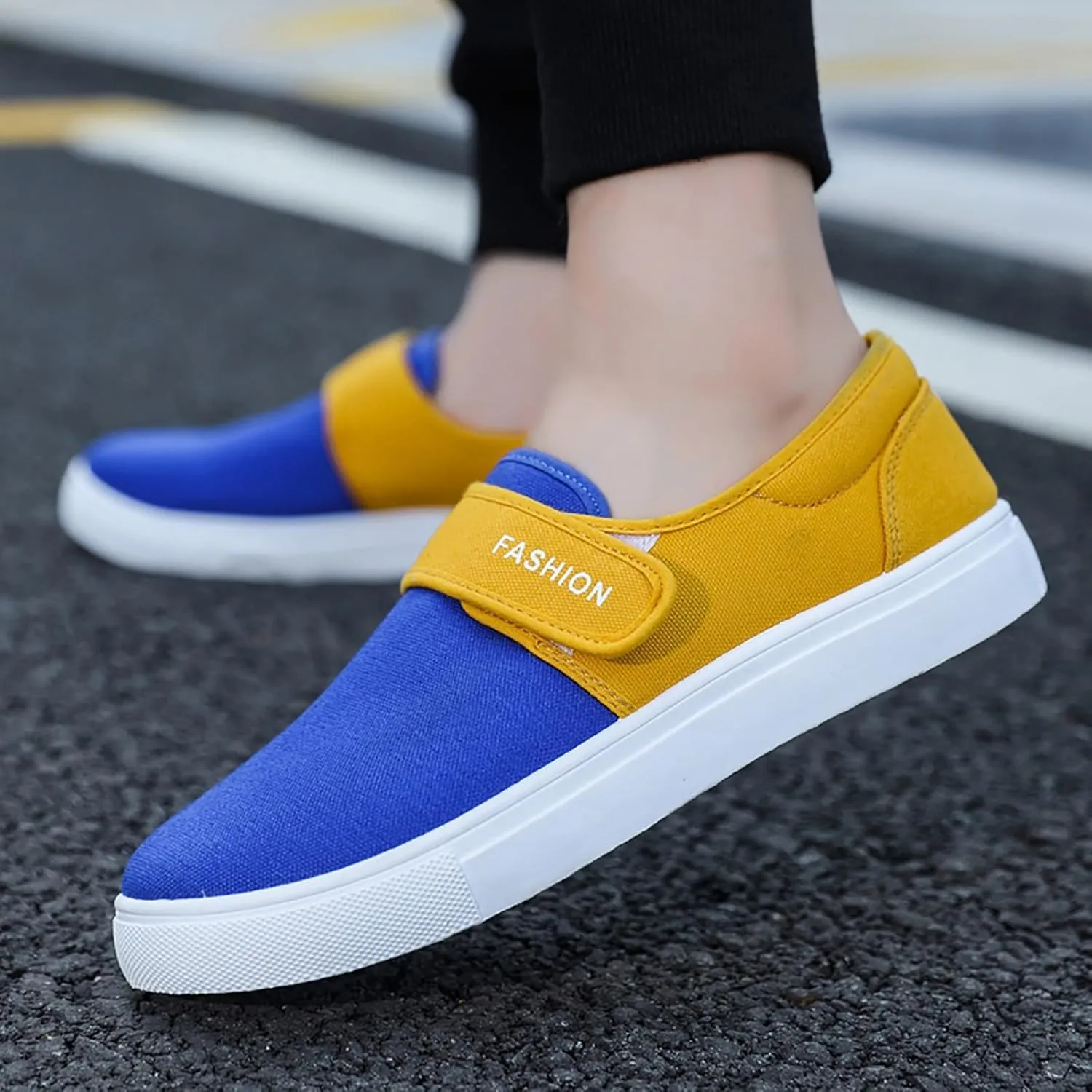 Light-Weight Mens Loafers & Slip-Ons Canvas for Men Low Top Walking Shoes Fashion Casual Shoes