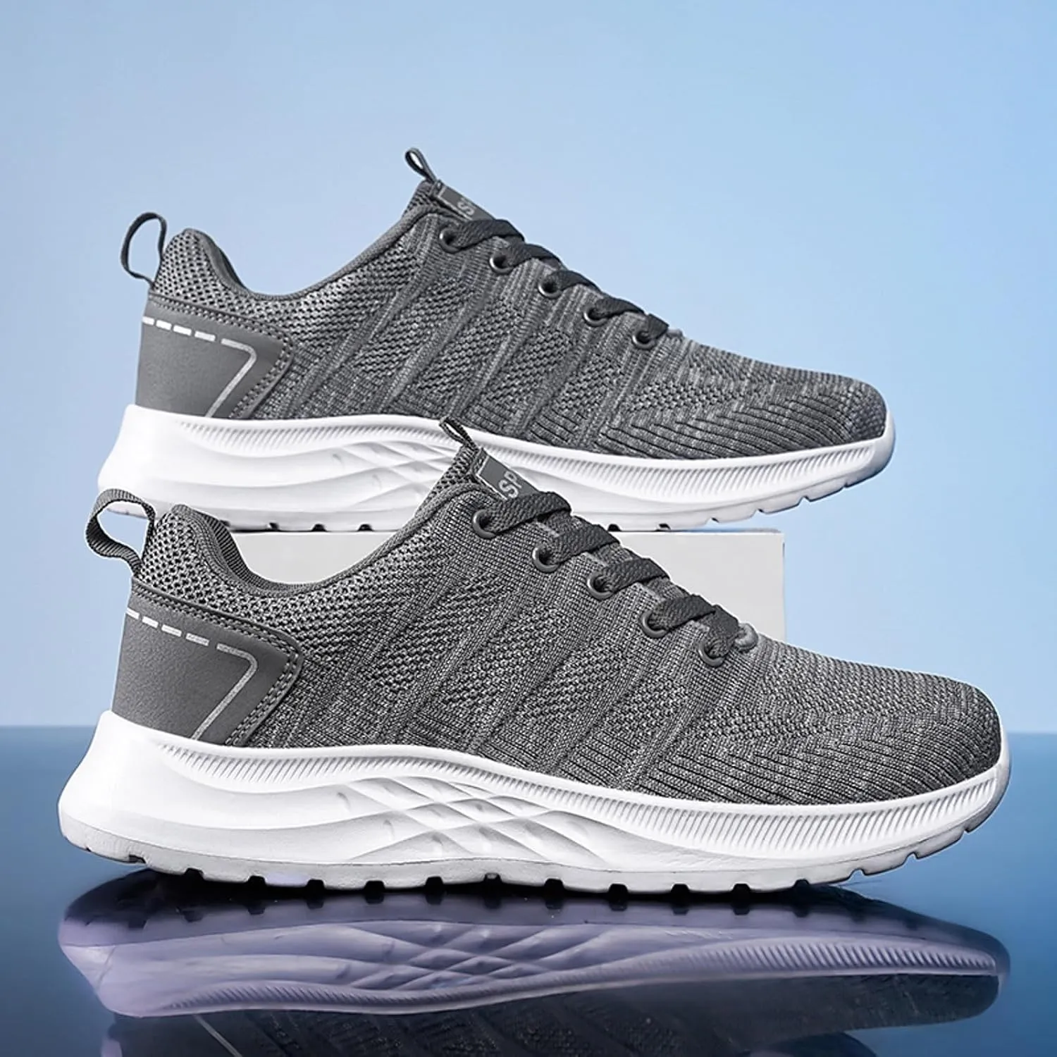 Mens Loafers & Slip-Ons Men Sports Shoes Fashionable Couple Simple and Solid Color Thick Bottomed Flat Mesh