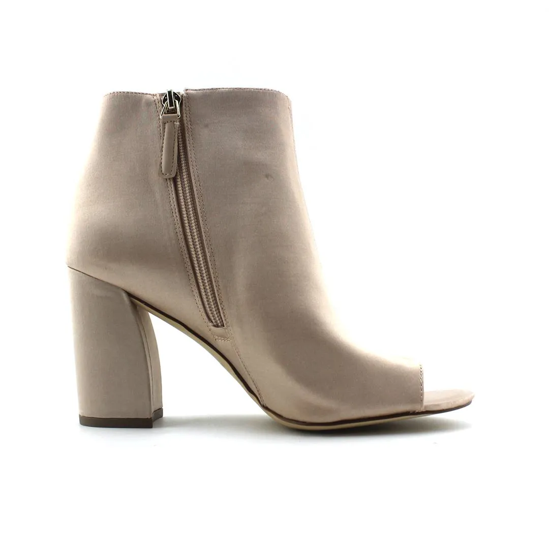 NINE WEST HAYWOOD