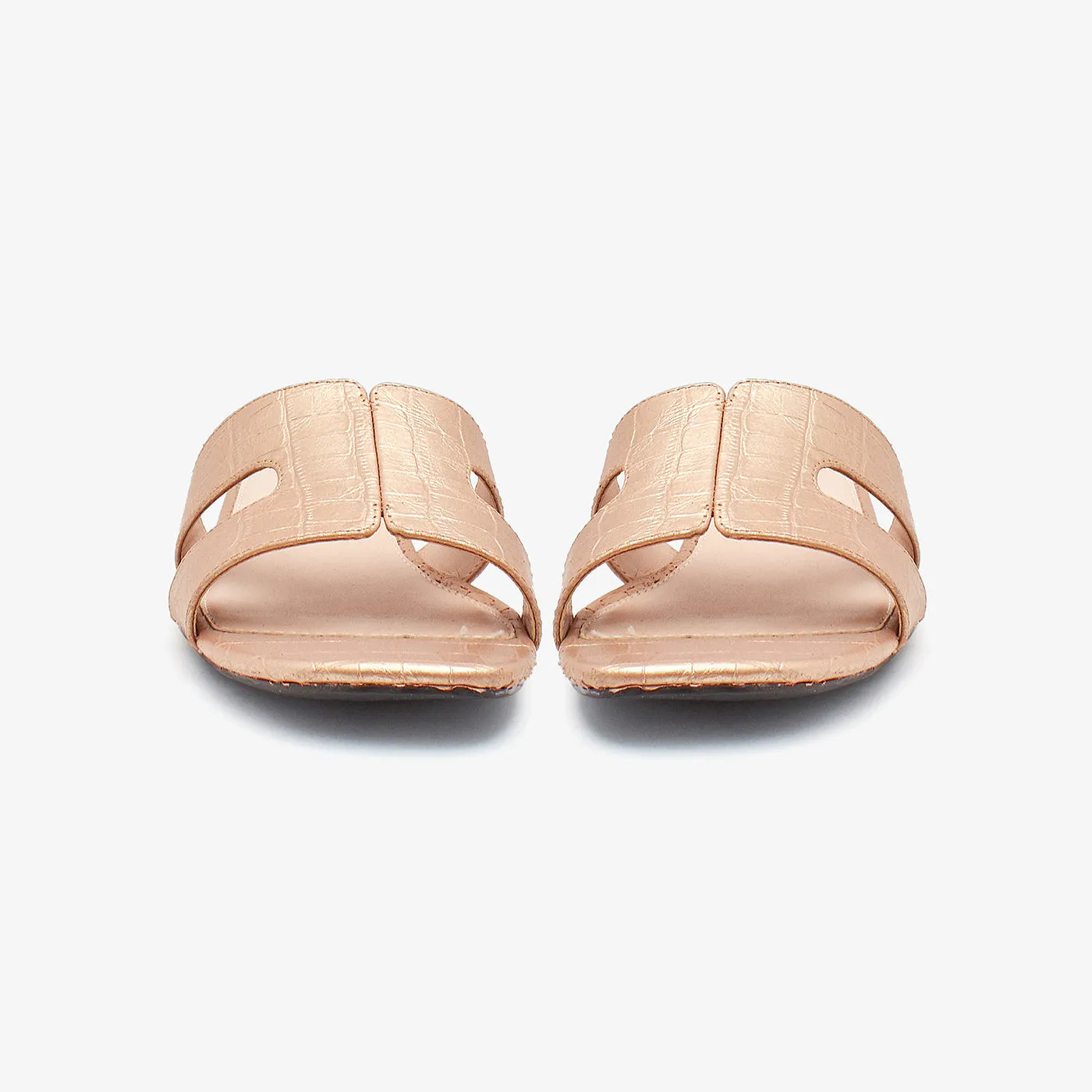 Shimmery Women Chappals