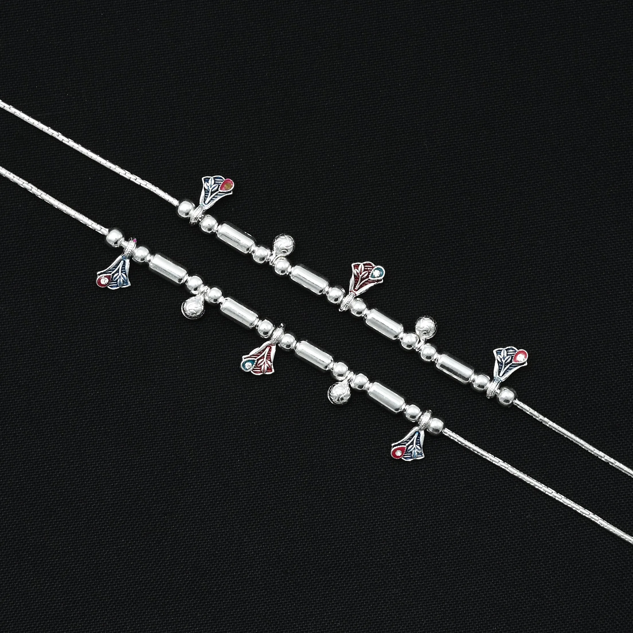 Silver Elegant Leafs And Beads Anklet