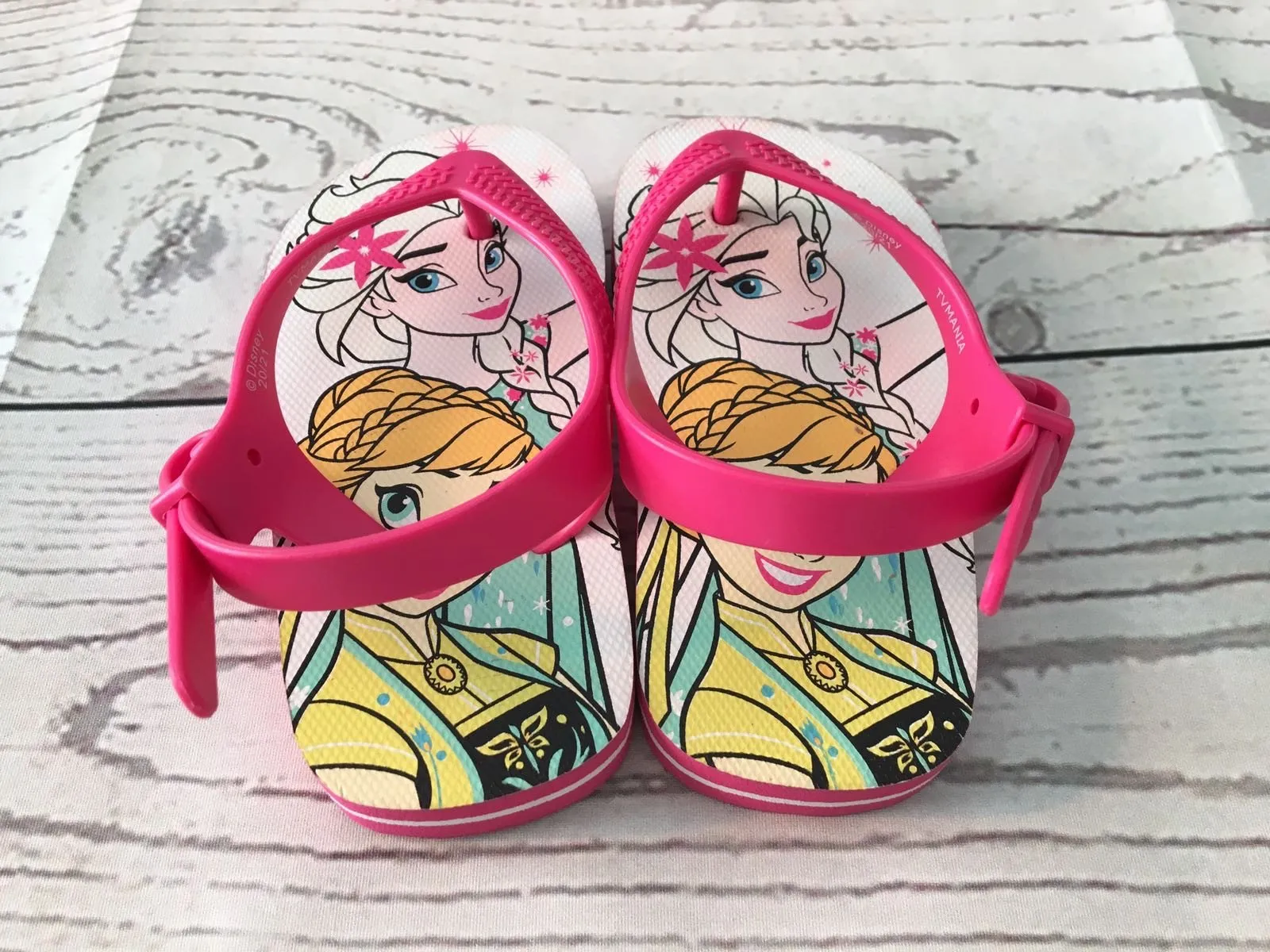 Size 20-21 EUR flip flops frozen disney