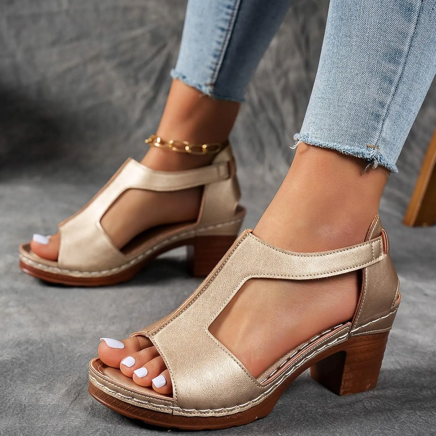 Summer Sandals for Women 2025 Dressy Comfortable Chunky Heels Open Toe Ankle Strap Low Heel Sandals Casual Slip On Block Heels Dress Shoes for Work Dating Party