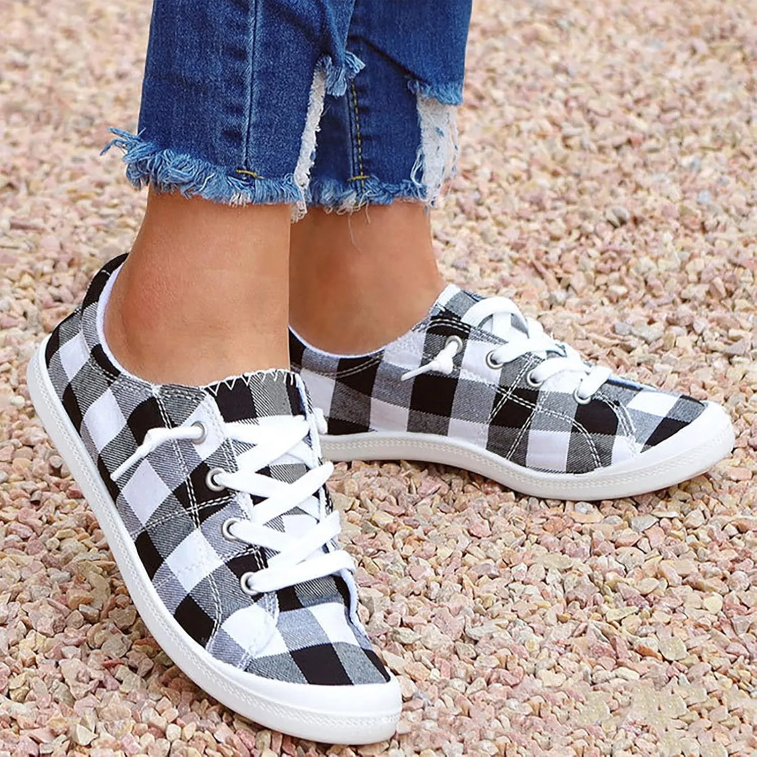 Women Sneakers Canvas Slip-On Christmas Print Comfortable Casual Lace Up Low-Top Fall Shoes for Women