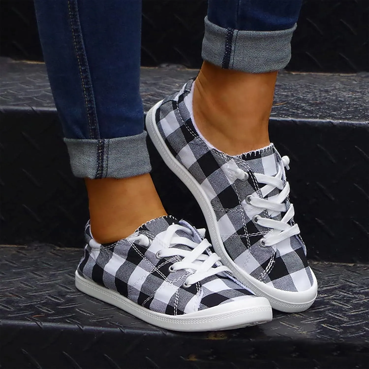 Women Sneakers Canvas Slip-On Christmas Print Comfortable Casual Lace Up Low-Top Fall Shoes for Women